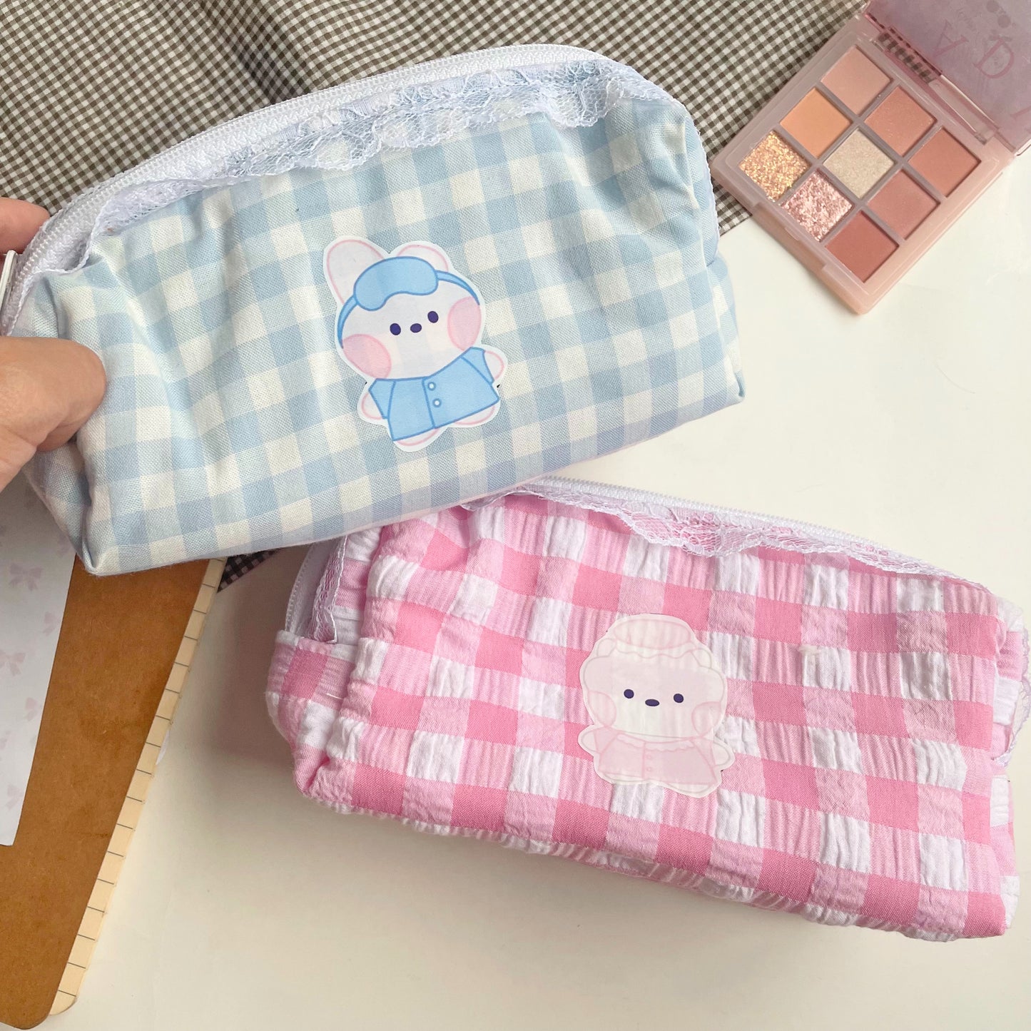 BT21 pouch